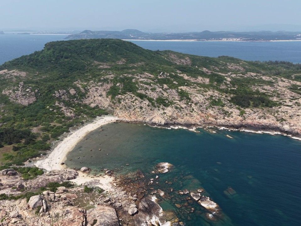Mai Nha Island, Phu Yen